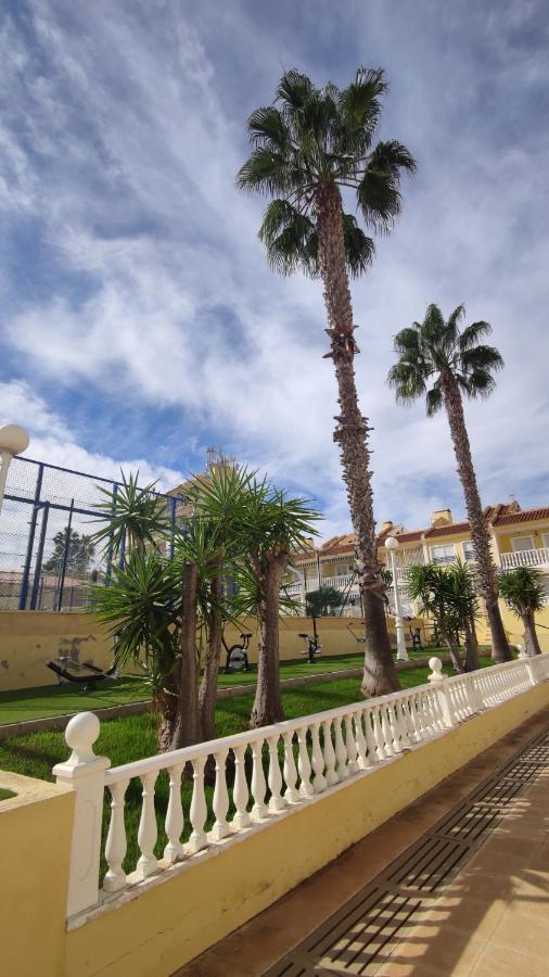 Sunny Time La Mata Appartement Torrevieja Buitenkant foto
